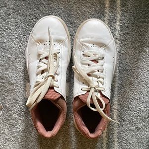 On running the Rodger shoe